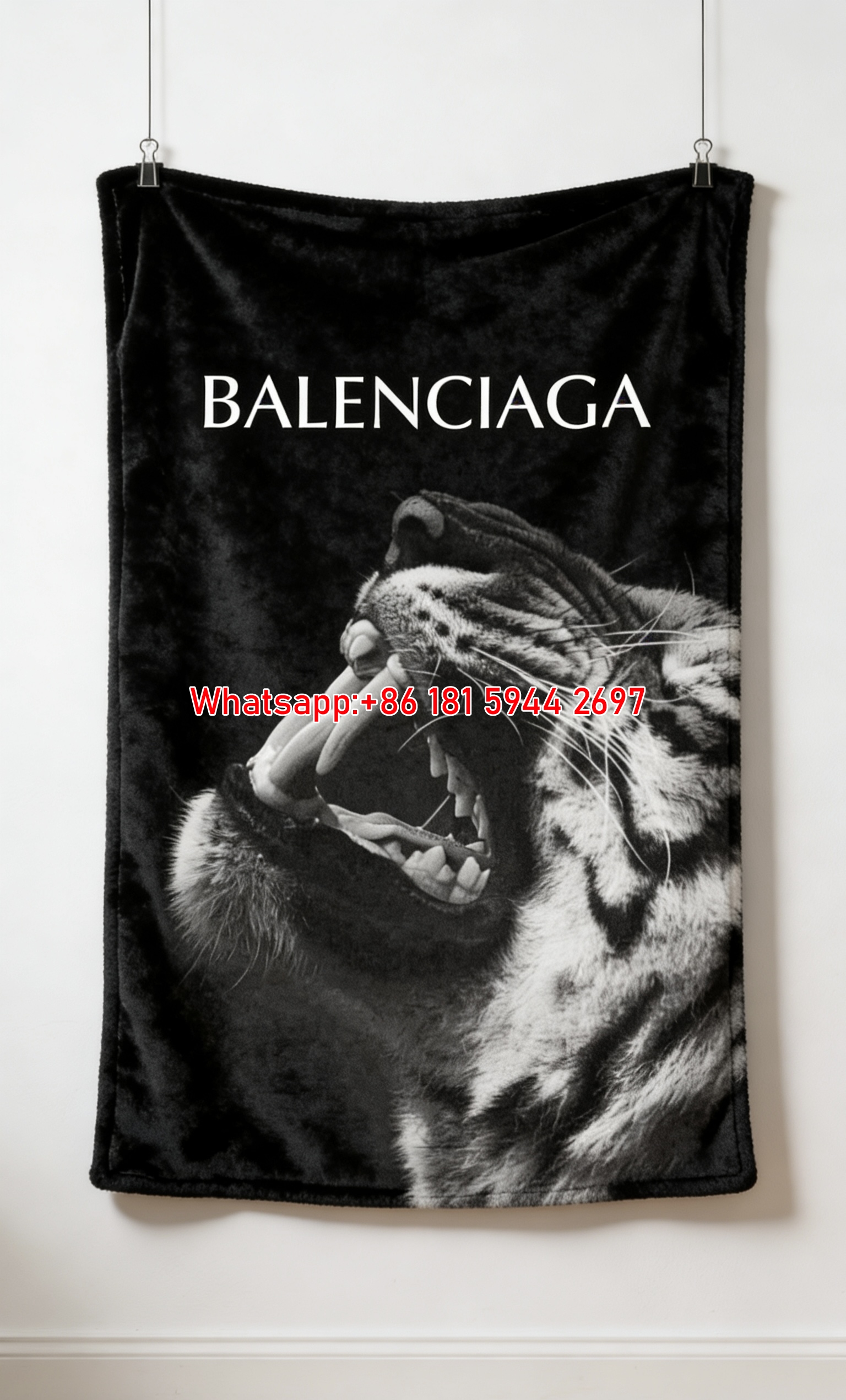 Balenciaga Monochrome Tiger Head Flannel Sofa Throw Blanket BA158